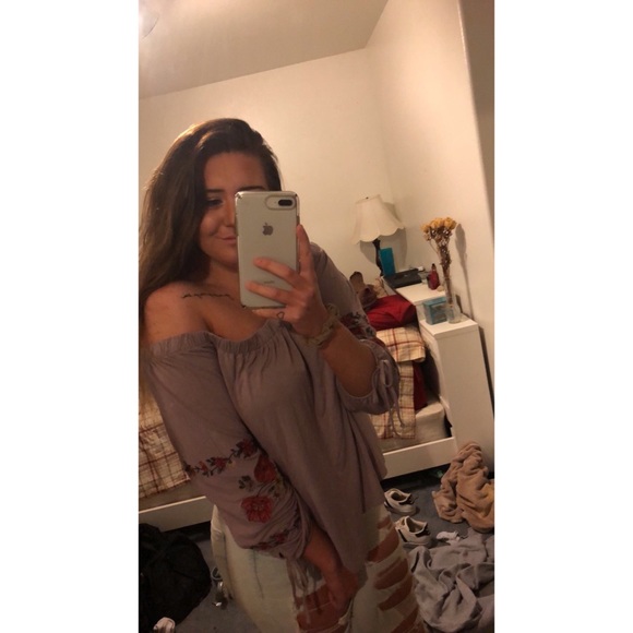 Meet your Posher, Devin - Picture 1 of 1